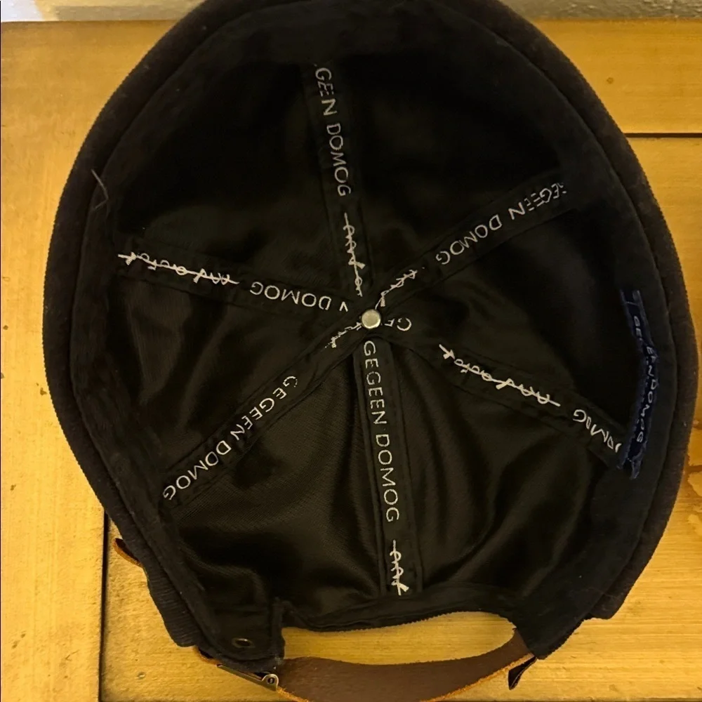 Men's Black Corduroy Cap